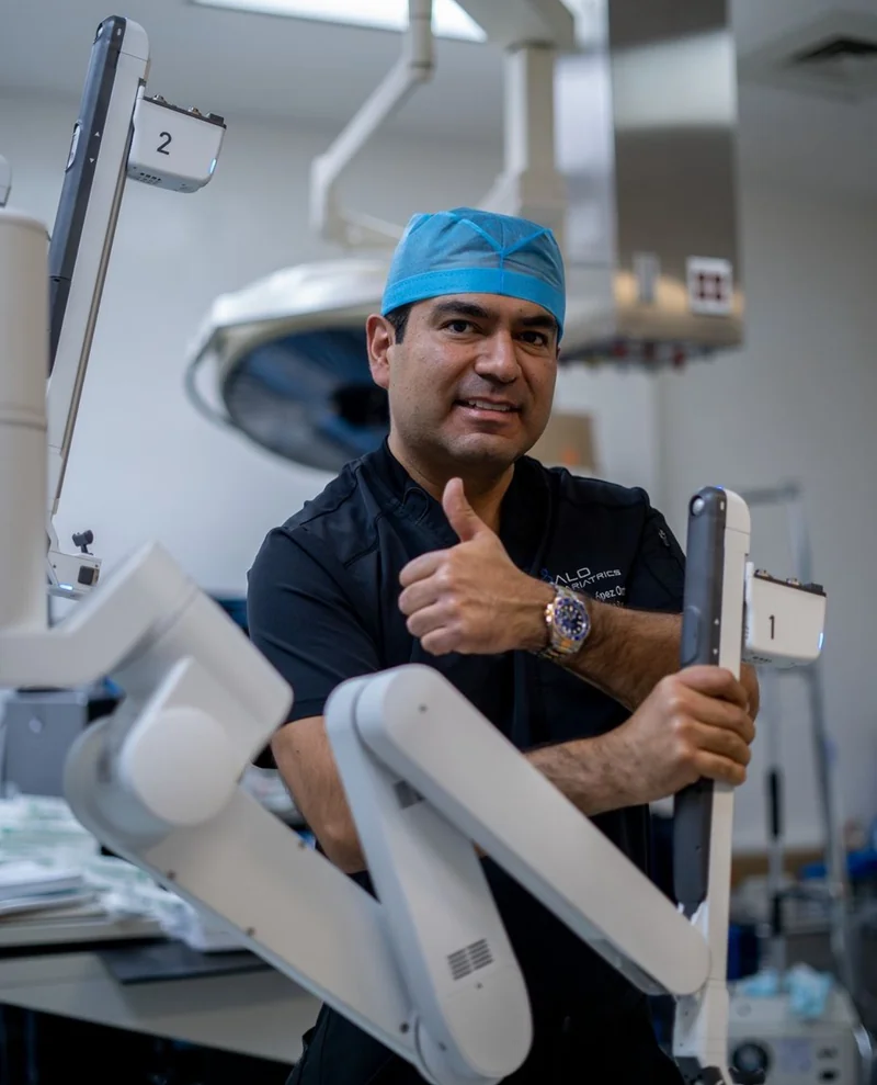 Dr. Alejandro López Ortega - Cirujano especialista Guadalajara